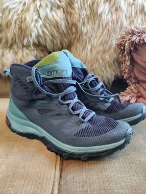 Salomon Women's Navy and Teal Trail Running Boots